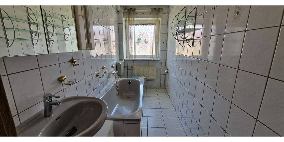 Doppelhaushälfte Schöningen - 4 Zimmer, 87 m&sup2;, 82.000&euro; | Angebot:26435079