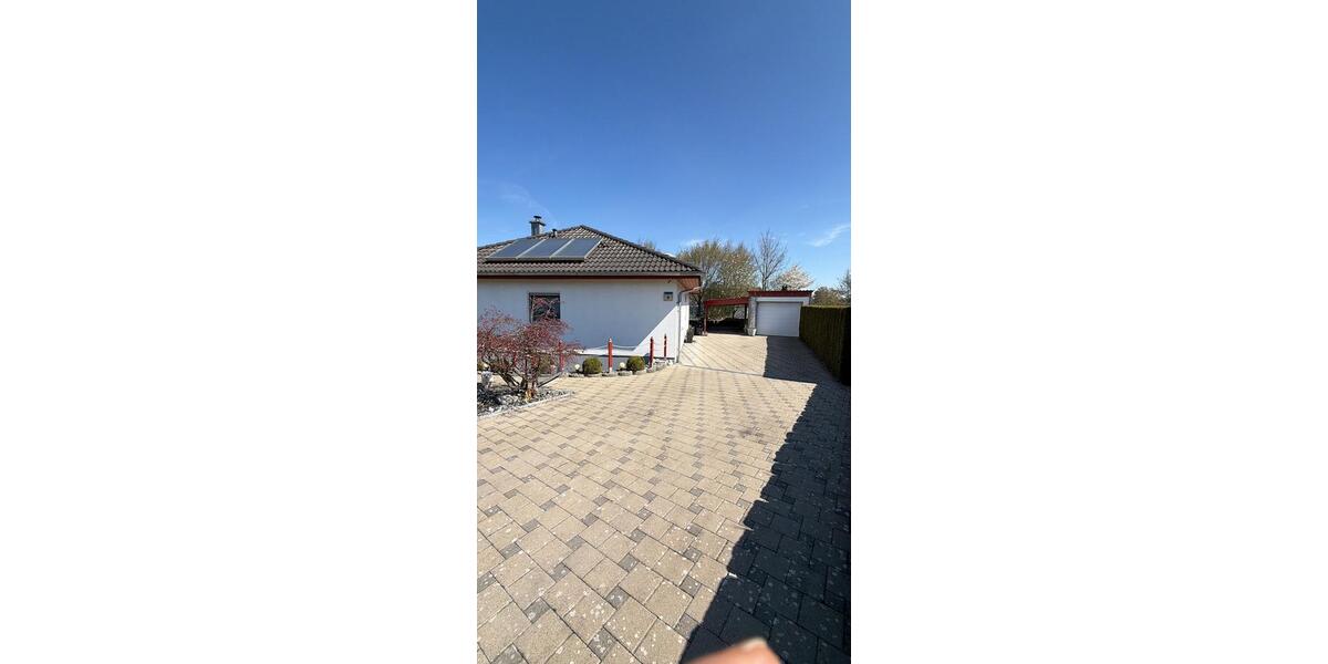 Bungalow Laupheim - 6 Zimmer, 160 m&sup2;, 660.000&euro; | Angebot:27121588