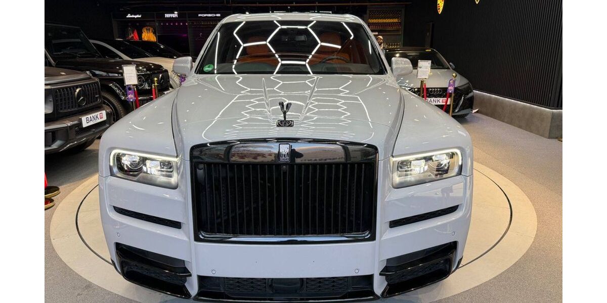Rolls Royce Cullinan 46.973 km 399.900 &euro; Berlin 12277