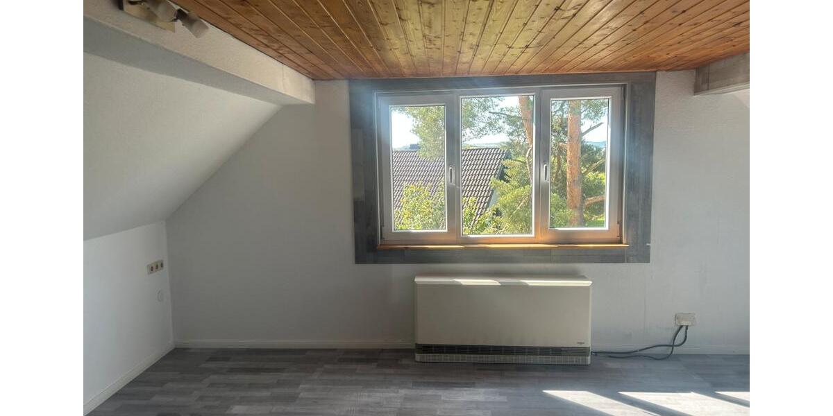 Dachgeschoßwohnung Bad Münstereifel - 1 Zimmer, 38 m&sup2;, 320&euro; | Angebot:25394210