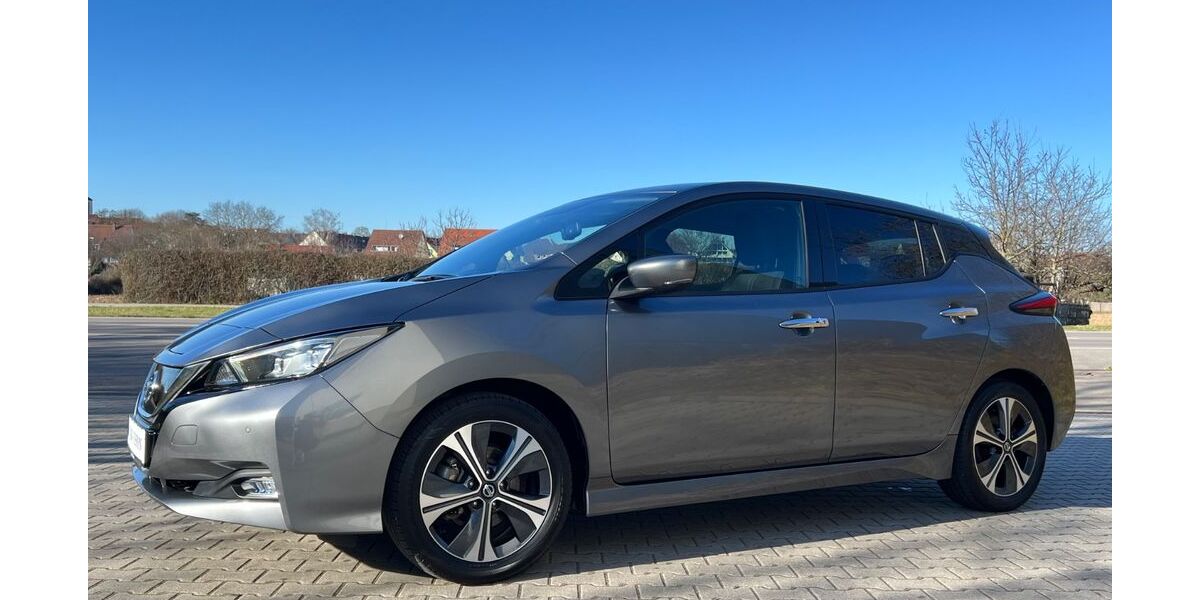 Nissan Leaf 23.450 km 14.350 &euro; Ludwigsburg 71634