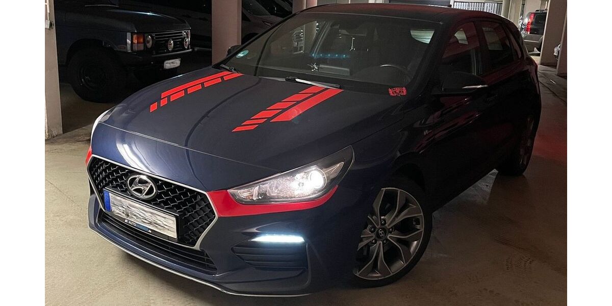 Hyundai i30 42.450 km 16.999 &euro; Dresden 01127