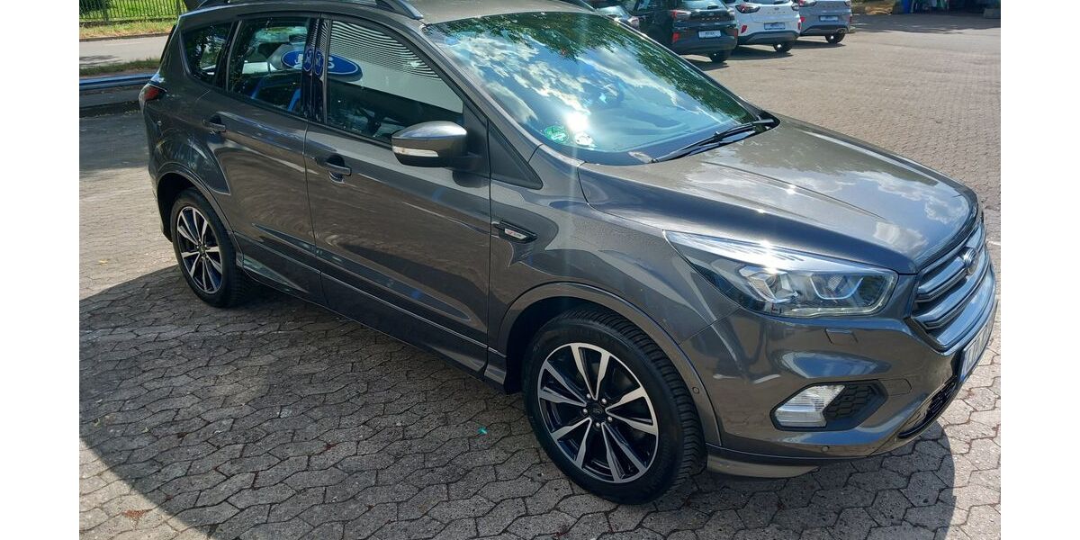 Ford Kuga 110.500 km 12.950 &euro; Barntrup 32683