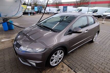 Honda Civic 155.551 km 6.000 &euro; Düsseldorf 40235