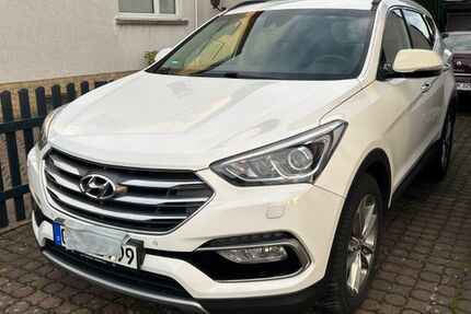 Hyundai SANTA FE 130.000 km 22.950 &euro; Raunheim 65479