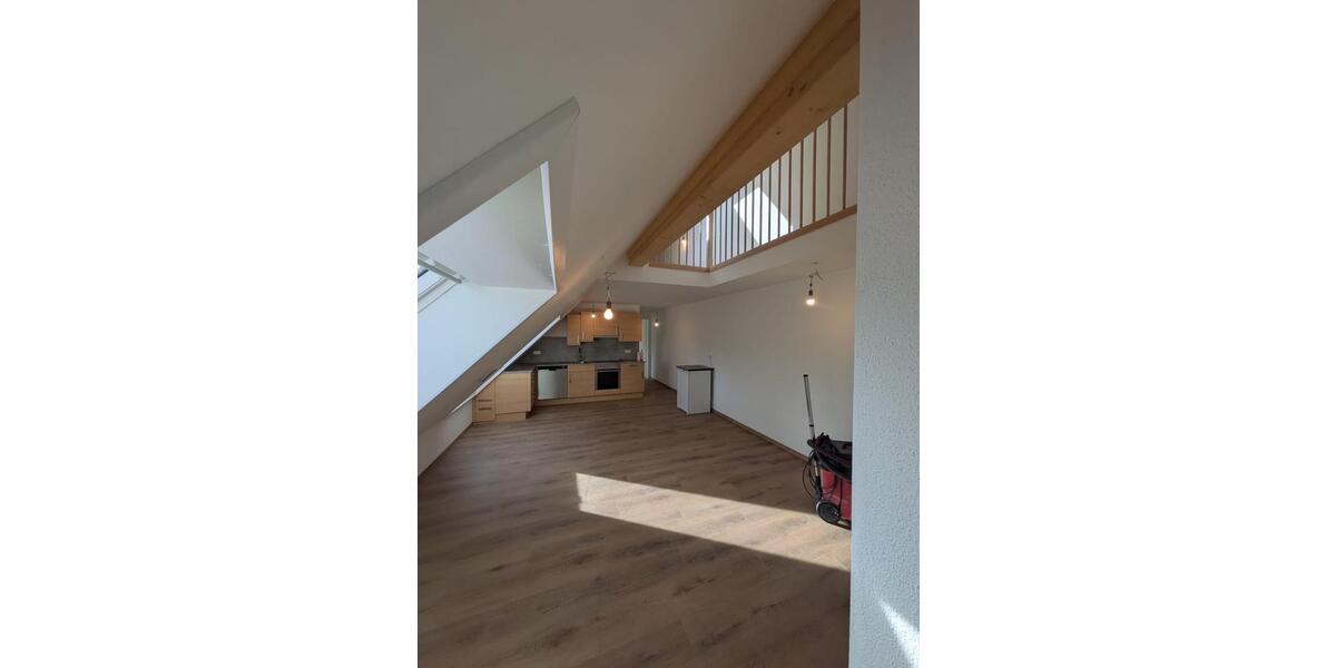 Dachgeschoßwohnung Bad Waldsee - 2.5 Zimmer, 42 m&sup2;, 750&euro; | Angebot:26326706