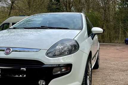 Fiat Punto 157.500 km 4.200 &euro; ahrensburg 22926