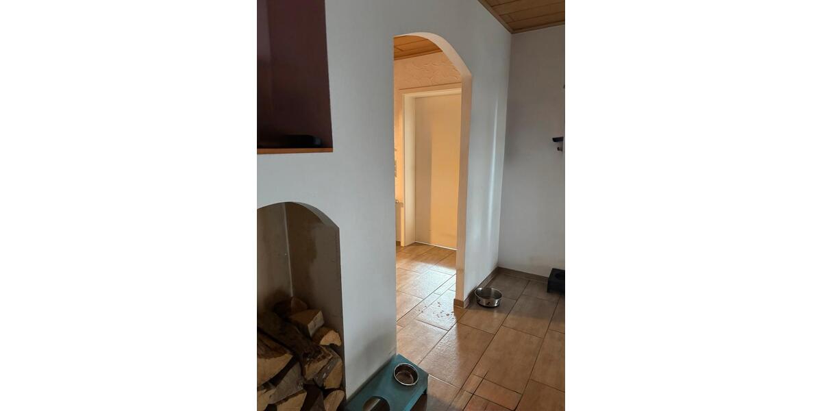 Dachgeschoßwohnung Tiefenbach - 3.5 Zimmer, 103 m&sup2;, 1.000&euro; | Angebot:24785650