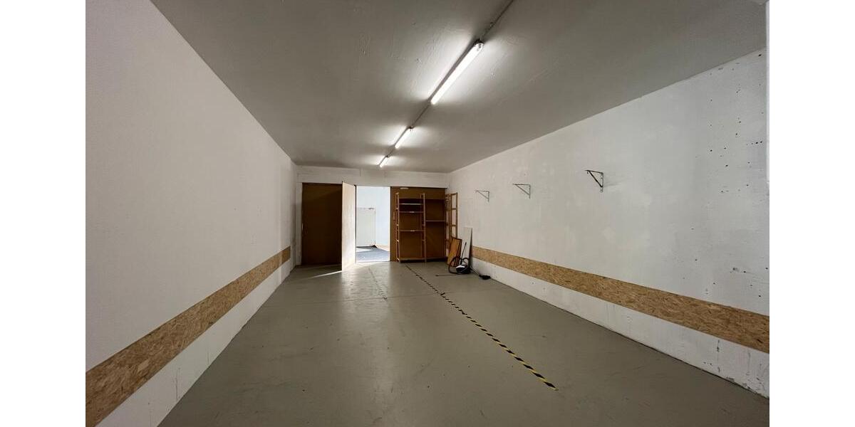 200m2 Lager- und Werkstattfläche zimmer