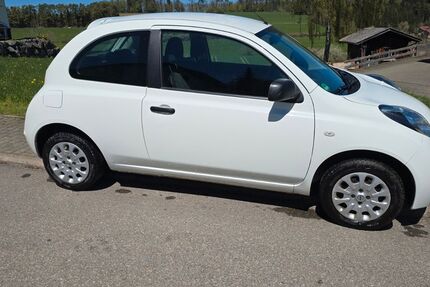 Nissan Micra 81.435 km 2.750 &euro; Zimmern ob Rottweil 78658