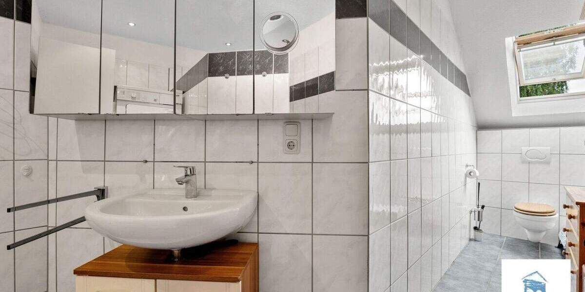 Einfamilienhaus Großheide - 9 Zimmer, 190 m&sup2;, 469.000&euro; | Angebot:25693296