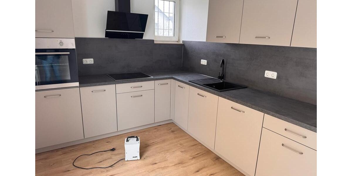 Mehrfamilienhaus, Wohnhaus Oberursel (Taunus) - 7 Zimmer, 156 m&sup2;, 2.500&euro; | Angebot:25329092