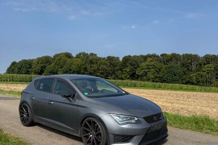Seat Leon 113.582 km 19.990 &euro; Künzelsau 74653