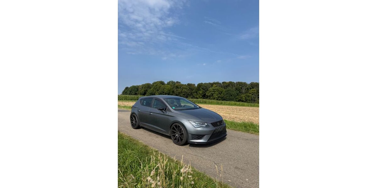 Seat Leon 113.582 km 19.990 &euro; Künzelsau 74653