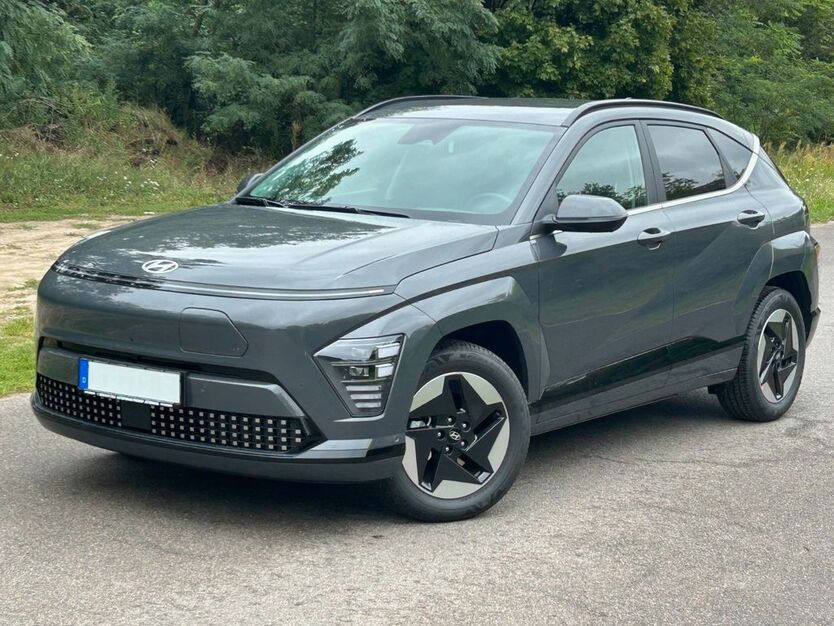 Hyundai KONA Elektro 1.250 km 39.890 € Jüterbog 14913