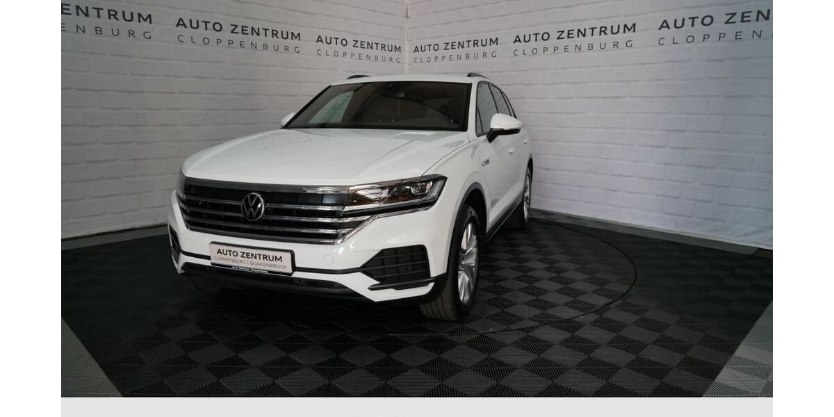 VW Touareg 75.157 km 37.950 &euro; Cloppenburg 49661