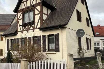 Haus zum Kaufen in Wernau 359.400 € 120 m² 6 zimmer