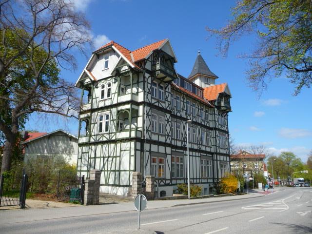 Atelier, Studio, Trainingsraum oder Großraumbüro, es bieten sich viele Möglichkeiten……….