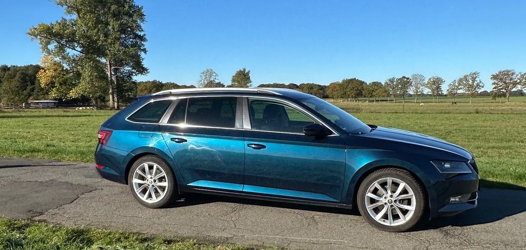 Skoda Superb 168.000 km 16.500 € Edemissen 31234