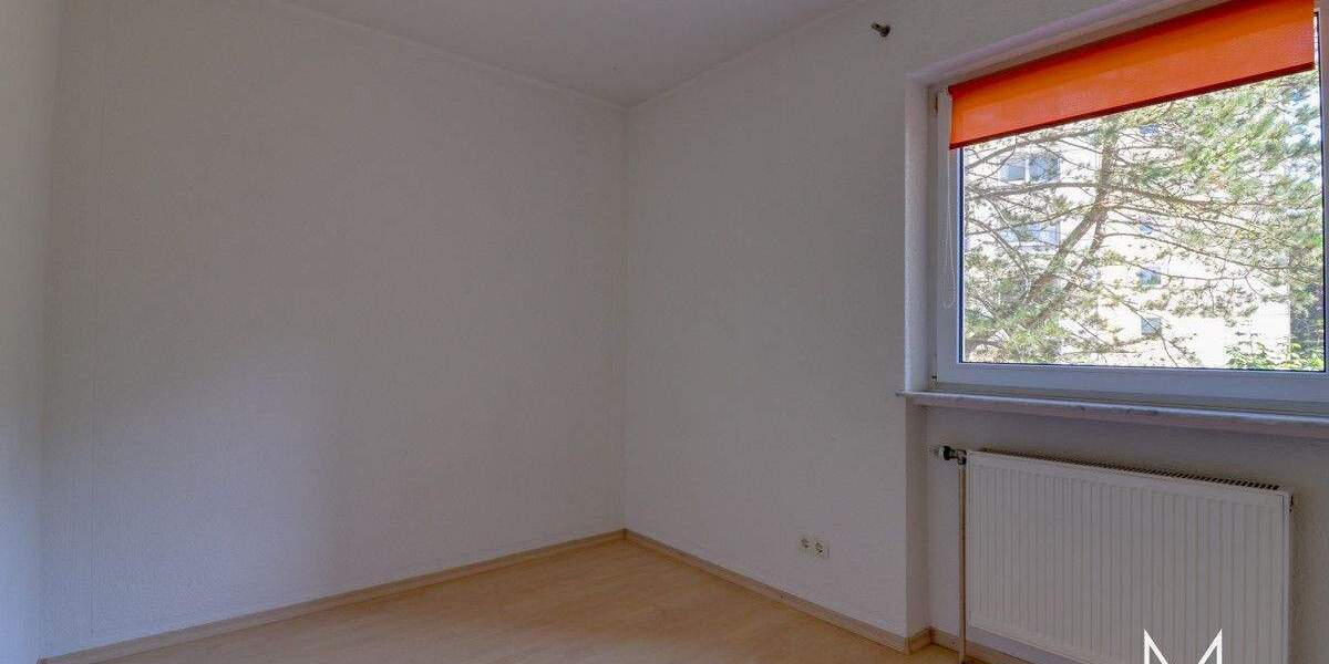 MG: Landstuhl: Bezahlbare Eigentumswohnung mit Balkon und Stellplatz 4 zimmer