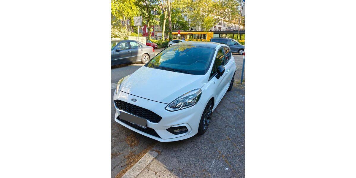 Ford Fiesta 83.000 km 9.250 &euro; Karlsruhe 76185