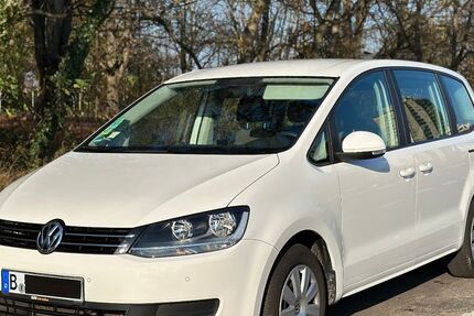 VW Sharan 103.300 km 13.950 &euro; Berlin 10407