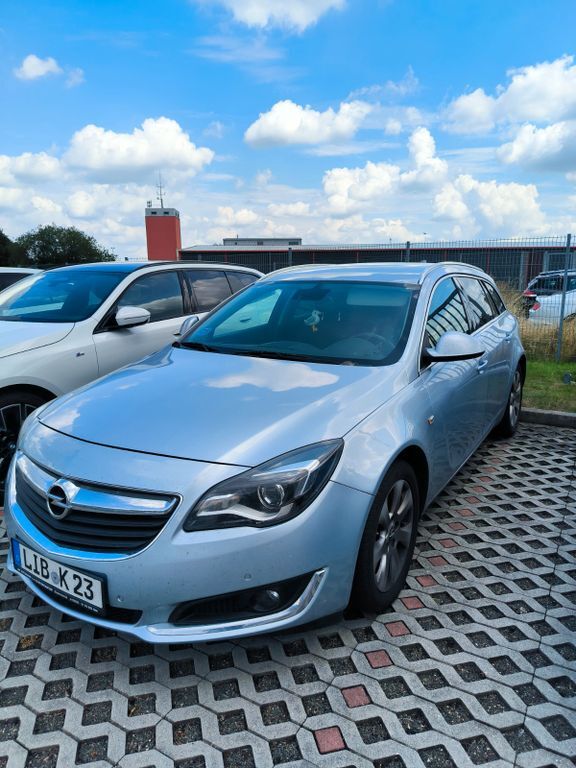 Opel Insignia 143.000 km 7.900 € Röderland 04932