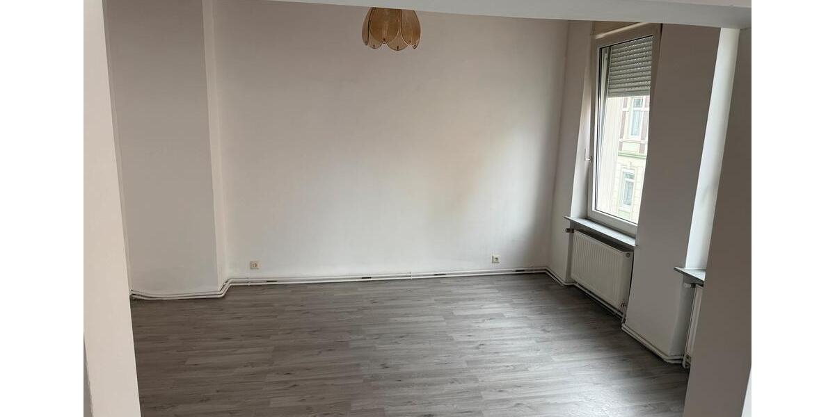 Etagenwohnung Bremerhaven Lehe - 4 Zimmer, 85 m&sup2;, 1.050&euro; | Angebot:26250056