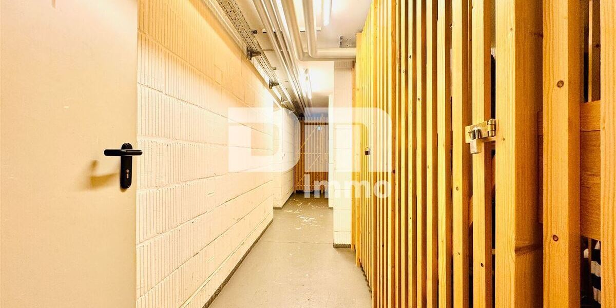 (R)eserviert!Gepflegte Maisonette Wohnung mit Studio 2x Balkon und PKW Stellplatz - Etagenwohnung Bad Emstal | Angebot:26738637