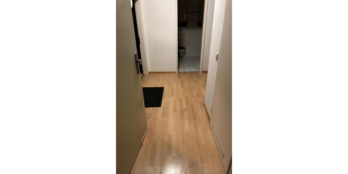 Gepflegte 2-Raum Wohnung mit Einbauküche ab sofort Verfügbar 2 zimmer