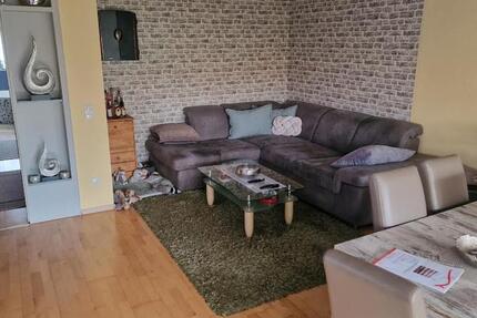 Modernisierte 3-Zimmer-Wohnung , Balkon in Aburg-Leider Für Kapit zimmer