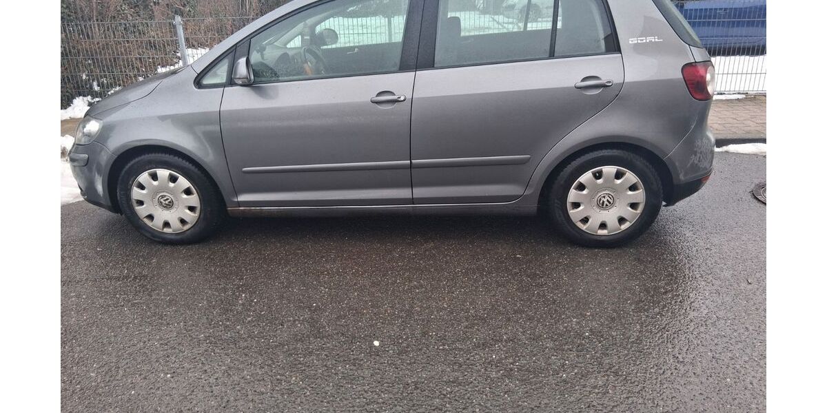 VW Golf Plus 188.900 km 2.499 &euro; MÜLSEN 08132