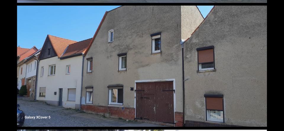 Reihenhaus Thale - 3 Zimmer, 90 m&sup2;, 90.000&euro; | Angebot:26933815