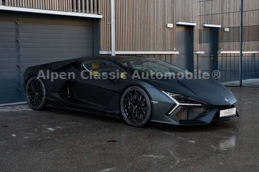 Lamborghini Revuelto 3.500 km 639.900 € Irschenberg 83737