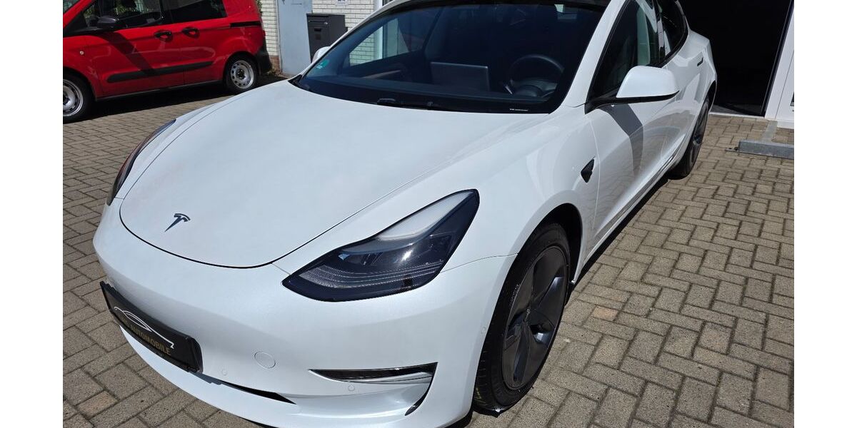 Tesla Model 3 30.113 km 32.130 &euro; Seesen 38723