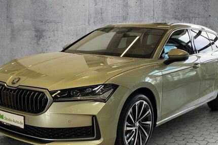 Skoda Superb 11.900 km 40.890 &euro; Bad Driburg 33014