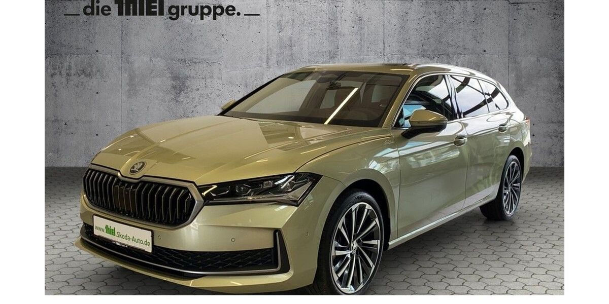 Skoda Superb 11.900 km 40.890 &euro; Bad Driburg 33014