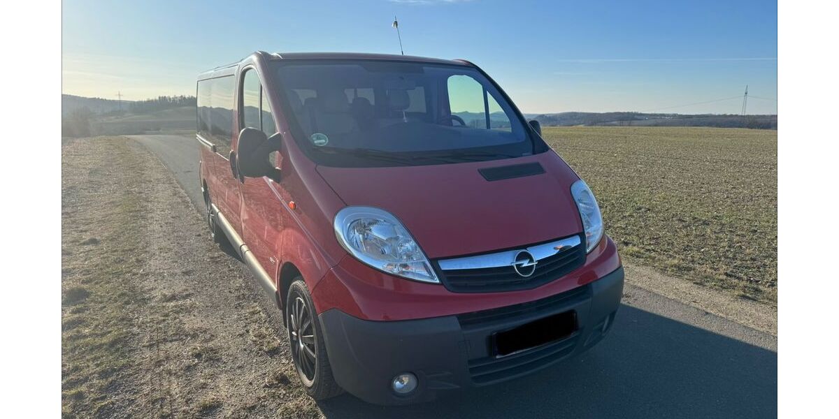 Opel Vivaro 147.000 km 10.150 &euro; Hörselberg/Hainich 99820