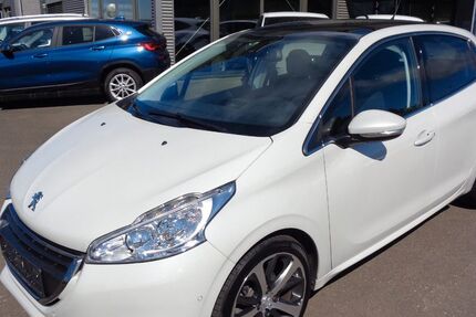 Peugeot 208 48.000 km 11.999 &euro; Lebach 66822