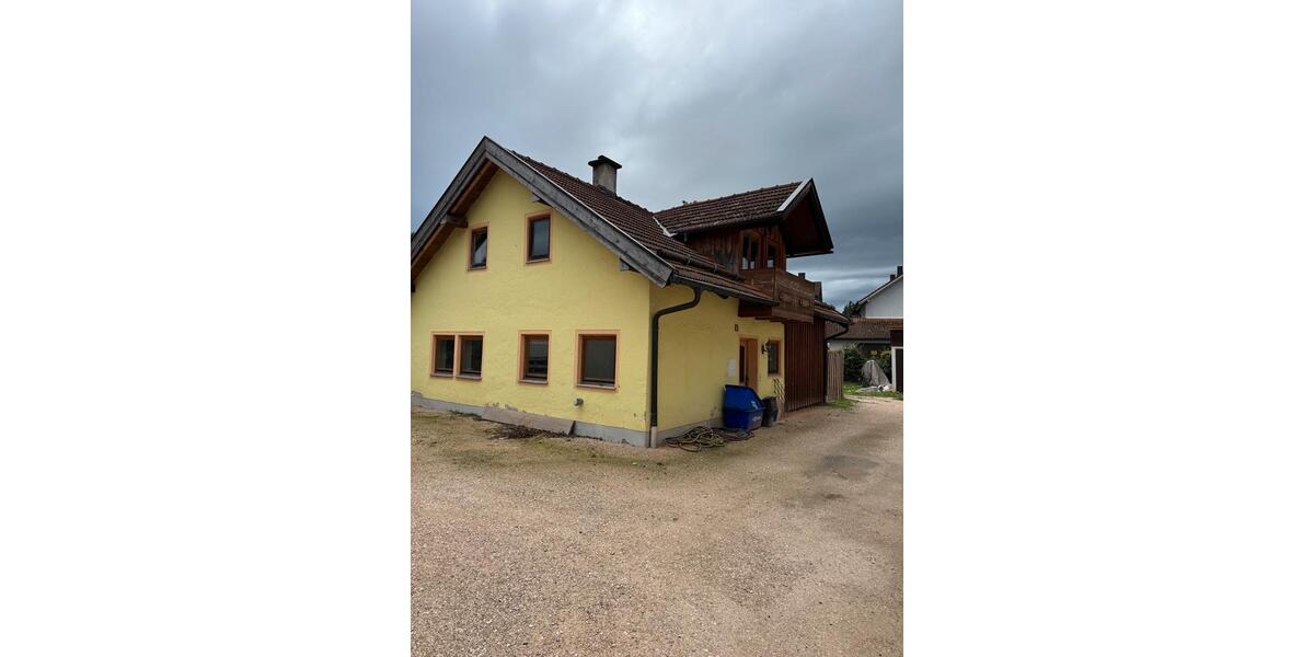 Einfamilienhaus zur Renovierung zimmer