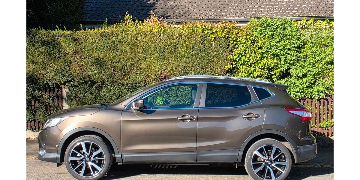 Nissan Qashqai 95.000 km 10.600 &euro; Nördlingen 86720