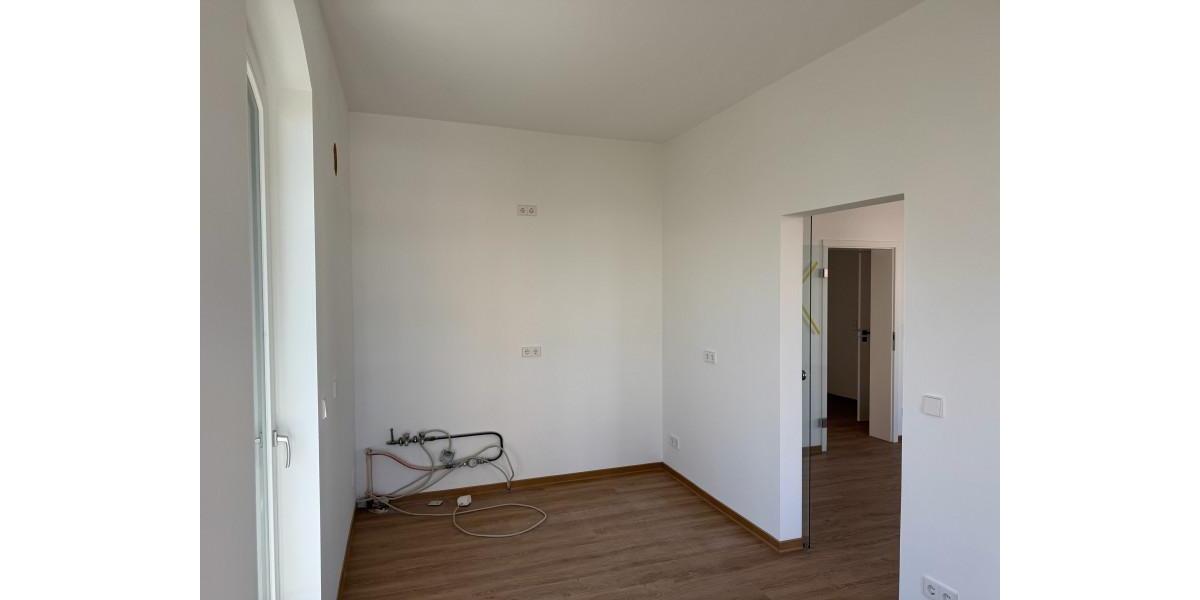 Etagenwohnung Cottbus - 3 Zimmer, 88 m&sup2;, 1.056&euro; | Angebot:26620748