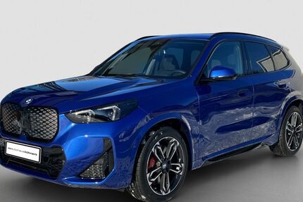 BMW iX1 2.502 km 53.998 &euro; Plauen 08525