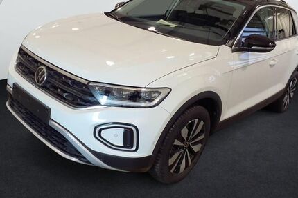 VW T-Roc 8.341 km 28.980 &euro; Fürth 90763