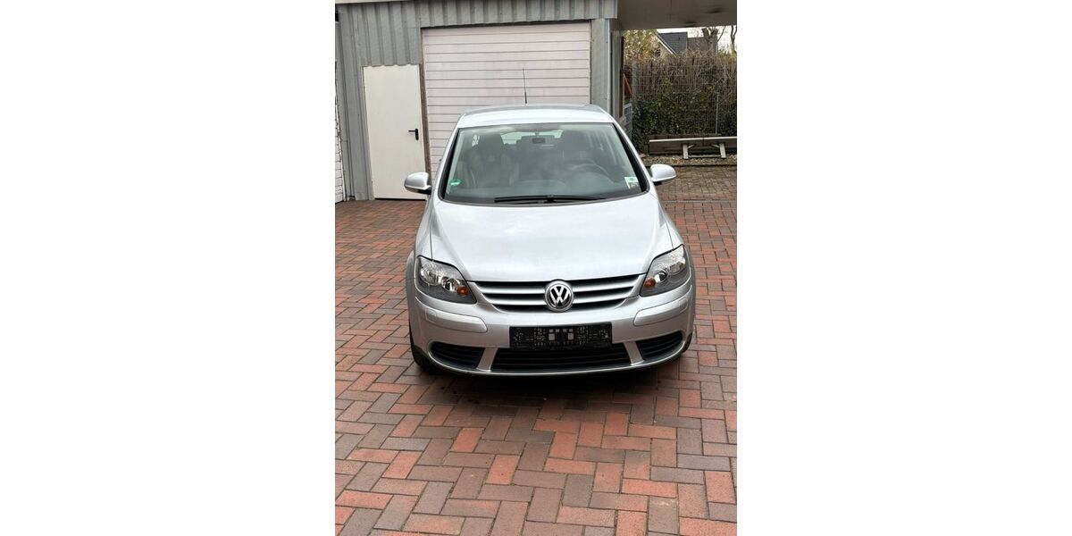 VW Golf Plus 124.608 km 4.950 &euro; Lastrup 49688