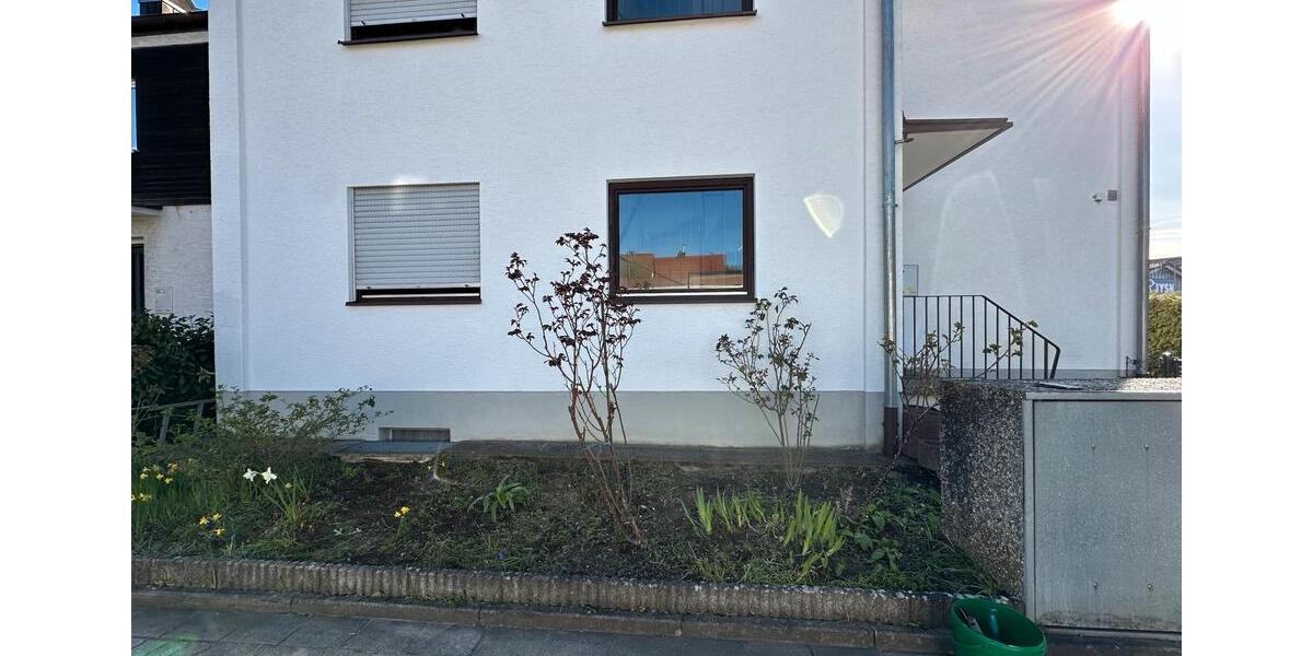 Etagenwohnung Forchheim - 4.5 Zimmer, 107 m&sup2;, 1.350&euro; | Angebot:26387108