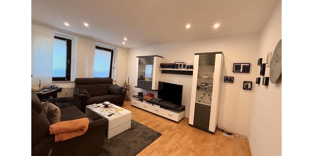 Erdgeschoßwohnung Krefeld Gellep-Stratum - 3 Zimmer, 64 m&sup2;, 159.000&euro; | Angebot:23541493