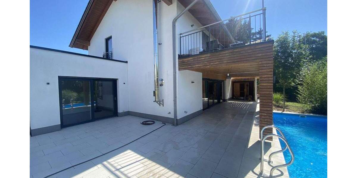 Etagenwohnung Emertsham - 5 Zimmer, 155 m&sup2;, 2.450&euro; | Angebot:25632805