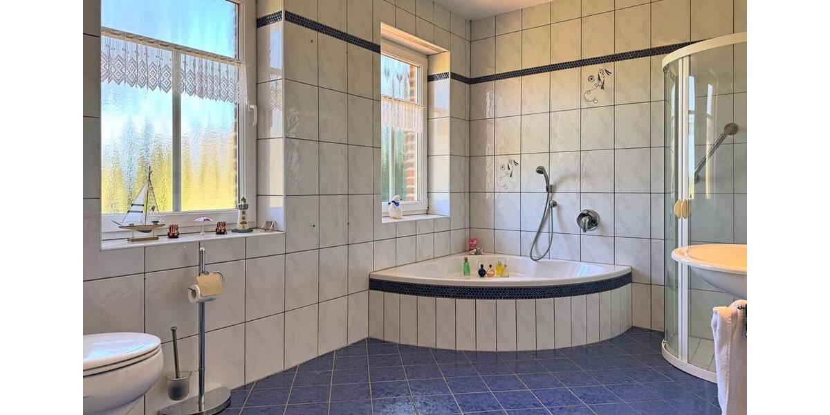 Einfamilienhaus Uplengen - 4 Zimmer, 140 m&sup2;, 1.200&euro; | Angebot:26235096