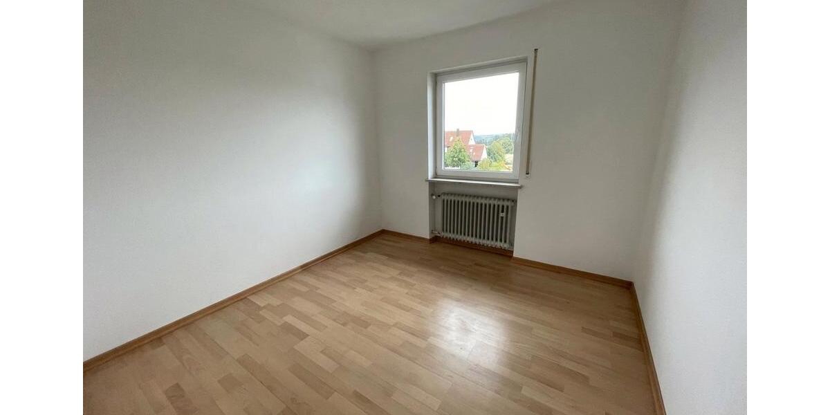 Etagenwohnung Vierkirchen - 4 Zimmer, 110 m&sup2;, 1.420&euro; | Angebot:26396883